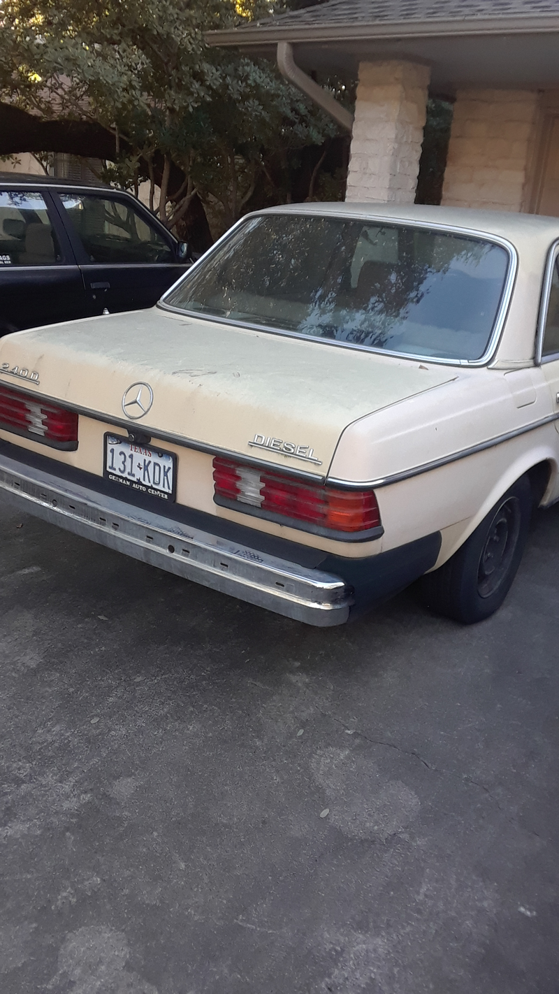 Illustration for article titled oppo sale: 82 merc 240d - $1000 to a good home